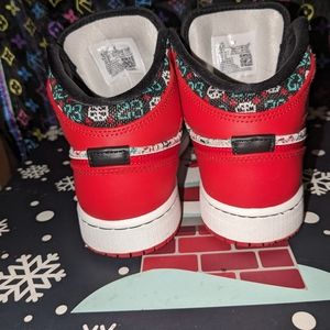 Air Jordan 1 Mid SE GS 'Ugly Christmas Sweater'